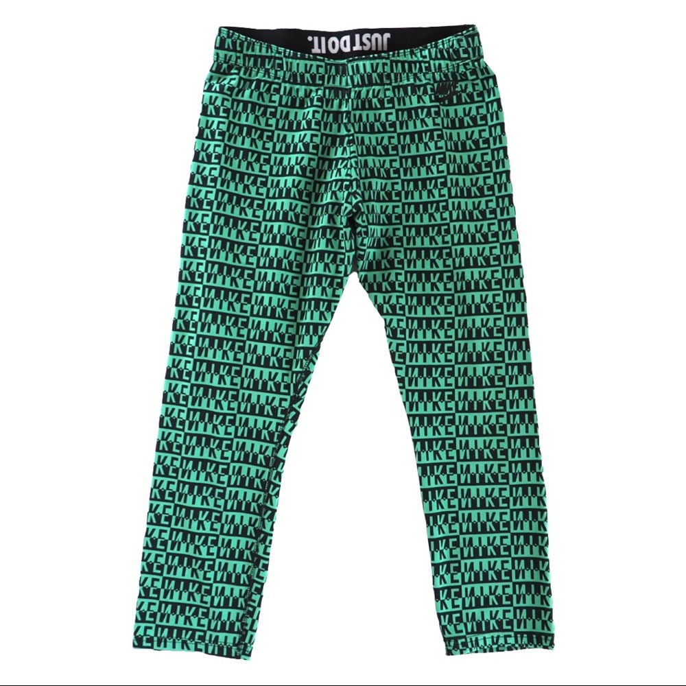 NIKE All Over Print Leggings